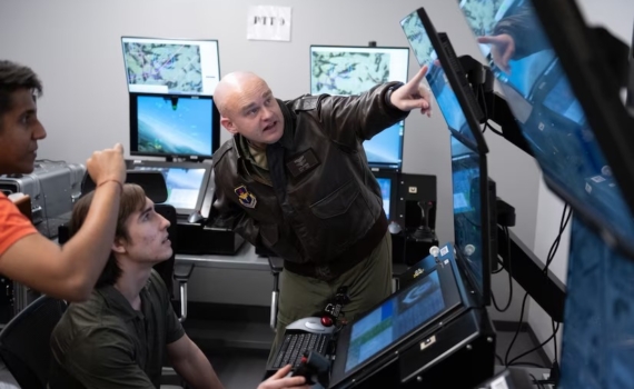 Зачем ждать английскую версию, если Кодзима заговорит на родном языке? Death Stranding 2 выходит на русском