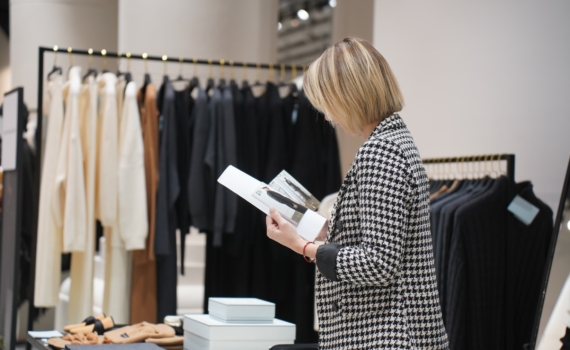 3 трендовые стрижки для брюнеток на зиму 2025-2026 — забудьте о скучных прическах 3 трендовые стрижки для брюнеток на зиму 2025-2026 — забудьте о скучных прическах