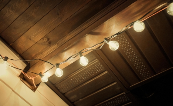 Свет без электричества: 3 идеи дачных фонарей своими руками, которые преобразят участок Свет без электричества: 3 идеи дачных фонарей своими руками, которые преобразят участок