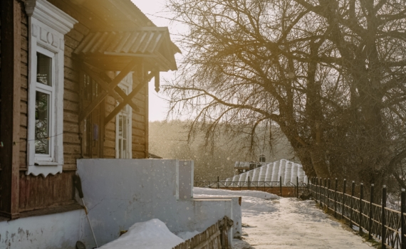 Ледяная ловушка: как капля воды может разрушить ваш водопровод — план спасения труб и крана в мороз Ледяная ловушка: как капля воды может разрушить ваш водопровод — план спасения труб и крана в мороз